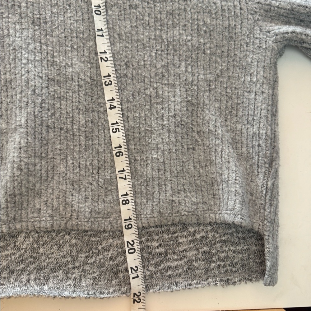 Topshop Light Gray Textured Knit Top - Picture 12 of 15